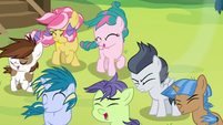 Camper foals blown by Thunderlane's draft S7E21