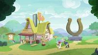 Celestia and Luna approach a tourism stop S9E13