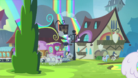 Friendship Express pulling into Rainbow Falls station S4E22