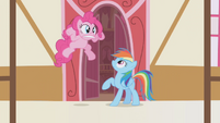 Pinkie Pie's jumping hiccup S1E5