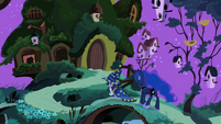 Twilight and Luna walking to Fluttershy's cottage S2E04