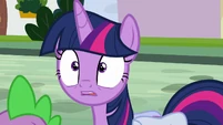Twilight shocked by Meathead's appearance S9E5.png (903 KB)