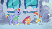 Windy Whistles introduces herself to Scootaloo S7E7