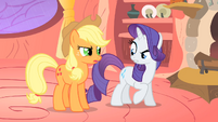 Rarity dares Applejack "do something carefully and neatly" S1E08