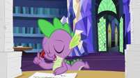 Spike -wait for it...- S7E22