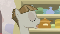 Mudbriar explains difference between goodbyes S8E3