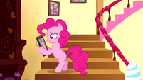 Pinkie Pie remembers her party memories.