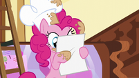 Pinkie reads the scroll S5E19