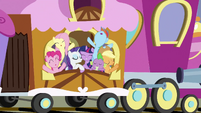 Ponies on train for Ponyville 2 S3E2