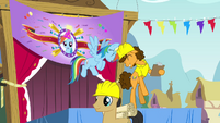 Rainbow and Cheese hitting heads S4E12