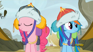 S05E08 Rainbow i Pinkie w Griffonstone