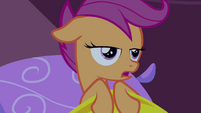 Scootaloo about to fall asleep S3E06