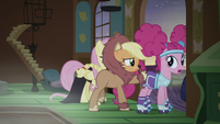 Applejack and Pinkie leave the cottage S5E21