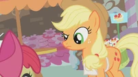 Applejack looks at Apple Bloom S1E12