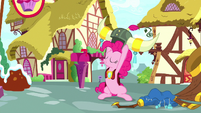 Pinkie Pie taking off her yak horns S8E18