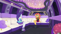 Sunset and Rarity riding inside a limo CYOE5a