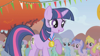 Twilight wins fifth place S1E13