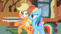 Confused Applejack S02E08