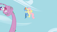 Fluttershy hugs Rainbow Dash S02E10