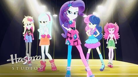 MLP_Ragazze_di_Equestria_-_La_Vita_e_una_Passerella