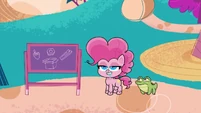 Pinkie salivating over buttercream frosting PLS1E9a.png (700 KB)