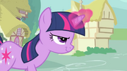 Twilight confidently using her magic S2E24