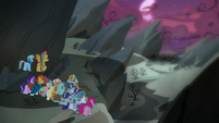 Mane Six and Pillars arrive at the Hollow Shades S7E26