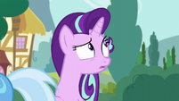Starlight Glimmer looking behind her S6E6