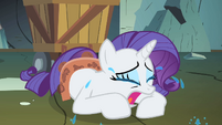 Rarity continues to cry on the floor S1E19