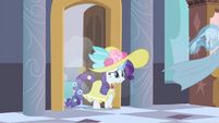 Rarity had to S2E9