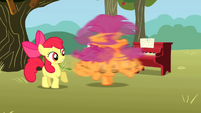 Scootaloo spinning S01E18