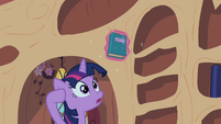 Twilight lose concentration S2E10