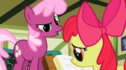 Cheerilee questioning Apple Bloom S1E12