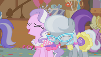 Diamond Tiara and Silver Spoon laugh at Apple Bloom S01E12