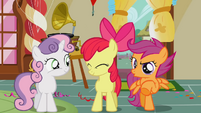 Scootaloo mocking Diamond Tiara and Silver Spoon S1E12