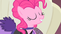 Pinkie Pie singing S1E21