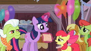 Twilight finish reading2 S02E14