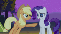 Applejack pointing at Rarity S2E05