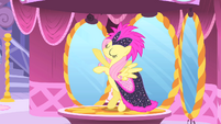 Fluttershy posing S1E20