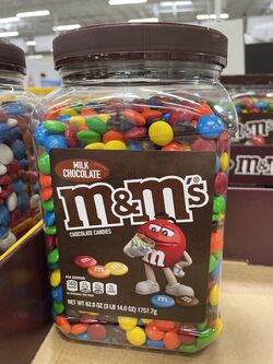 Mars M&M's Milk Chocolate Candies - 62 oz jar
