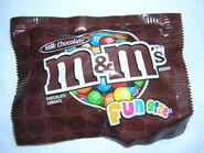 The "Fun Size" bag design used from 2004-2010.