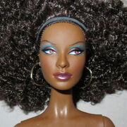 Face-nichelle.jpg