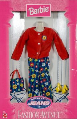 2000 Barbie - (Fashion Avenue) #  Vintage barbie clothes, Vintage