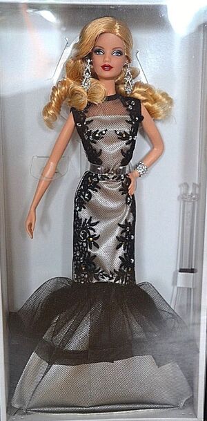 Classic Evening Gown | Model Muse Wiki | Fandom Classic Evening Gown | Model Muse Wiki | Fandom