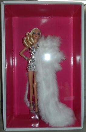 Blond Diamond Model Muse Wiki Fandom