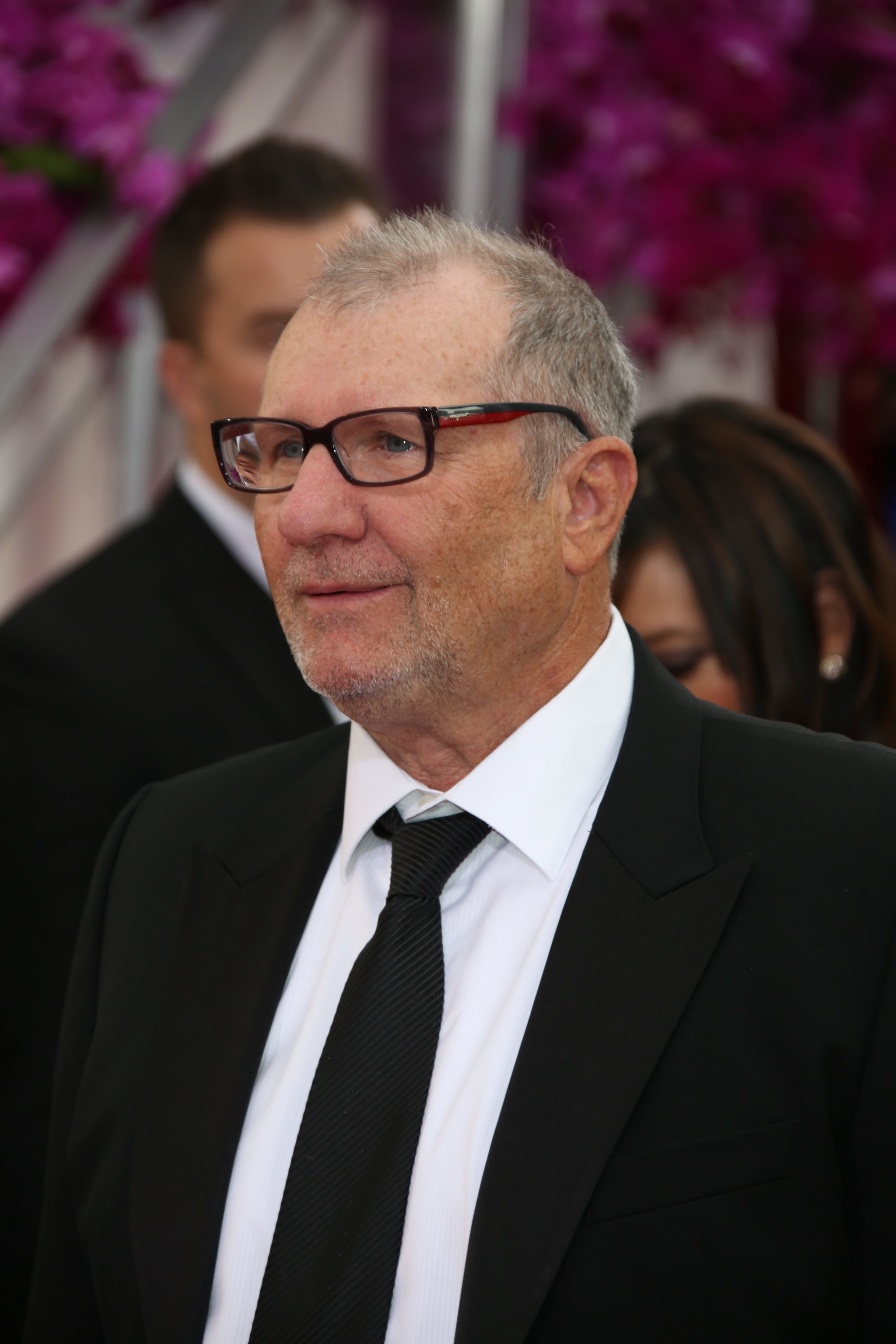 Ed O'Neill - Wikipedia