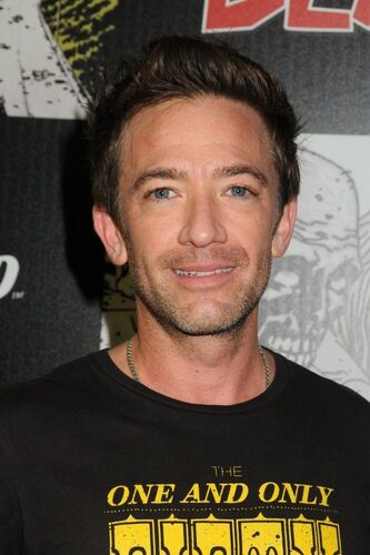 David Faustino