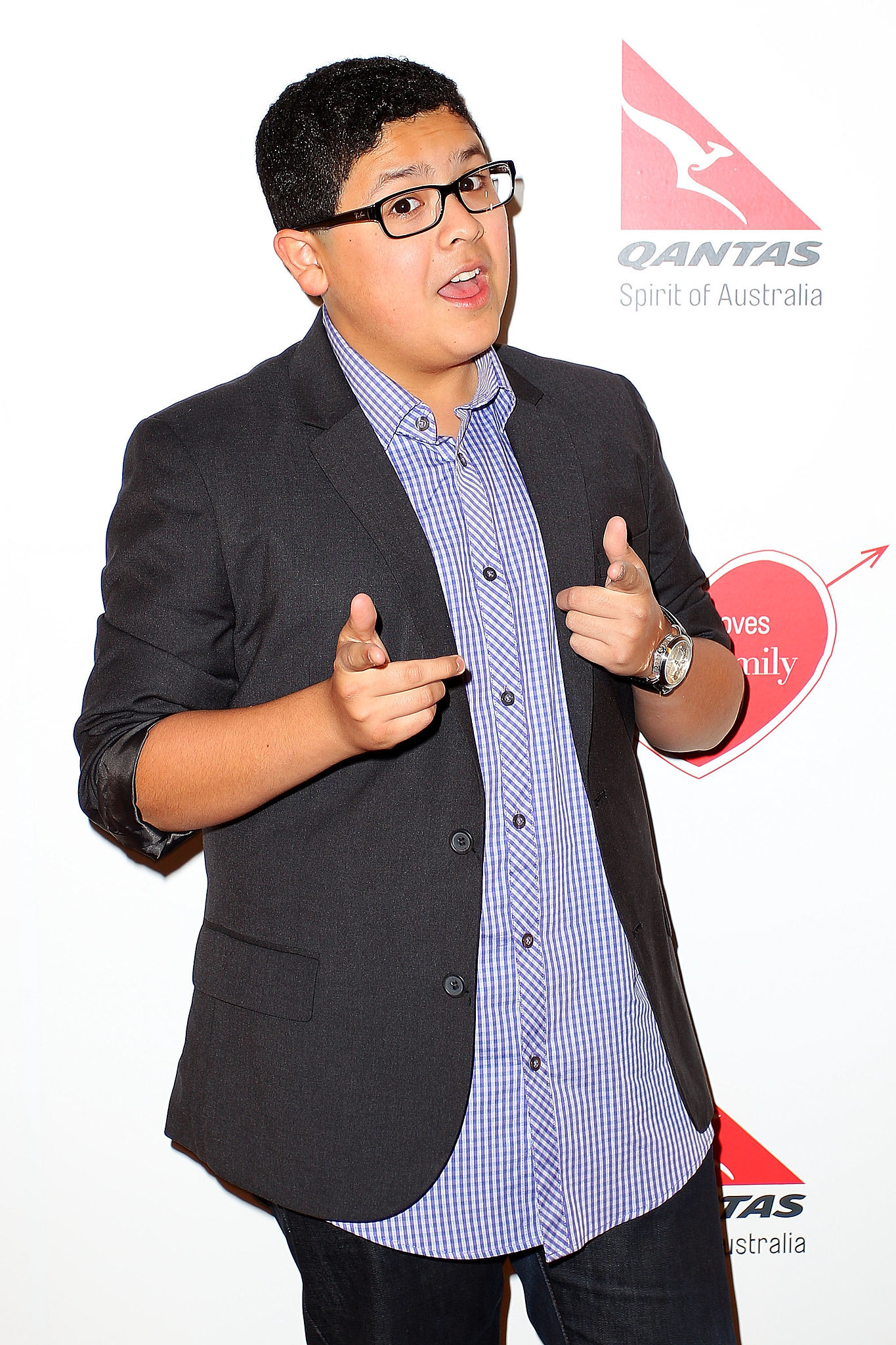 rico rodriguez modern family