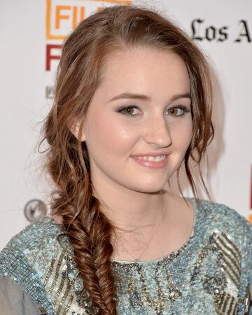 Kaitlyn Dever Modern Family Wiki Fandom Kaitlyn Dever Modern Family Wiki Fandom