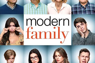 Modern Family Weathering Heights (TV Episode 2016) - Jaime Moyer